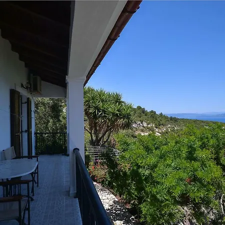 Marina's House * Gaios